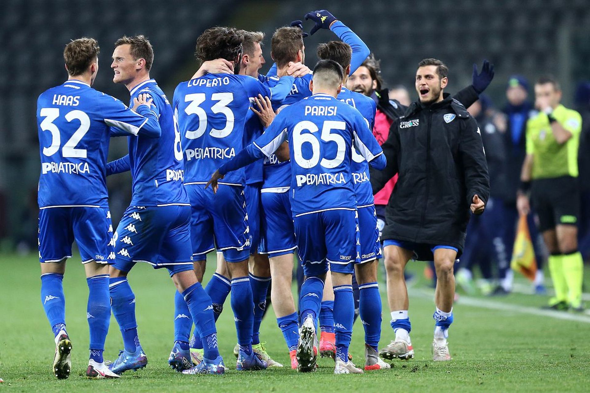 但通过引入 但通过引入